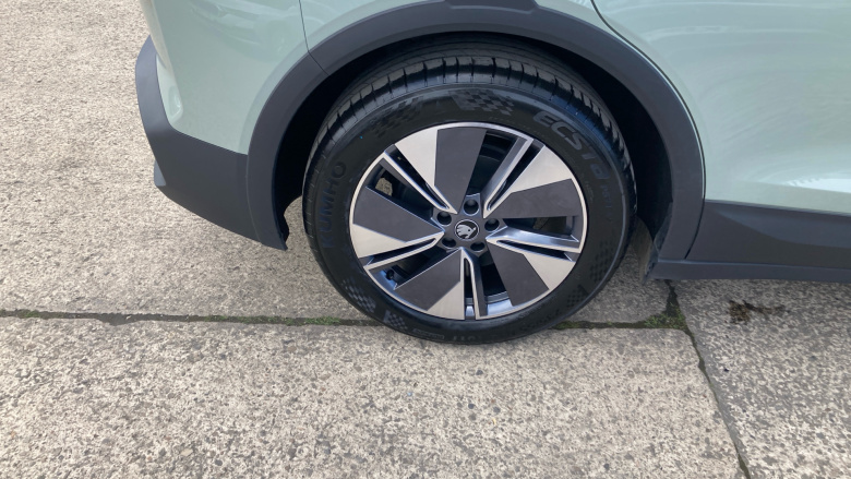 Skoda Elroq 150kW 60 Edition 63kWh 5dr Auto Electric Estate